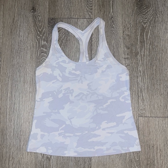 lululemon cool nulu racer back tank light gray camo camouflage size 4 - Picture 1 of 5